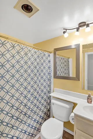 $365,000 | 2315 Stepstone Lane, Hanover Park, IL 60133