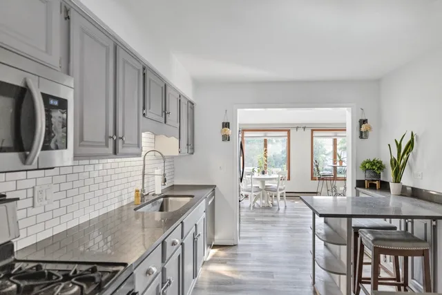 $365,000 | 2315 Stepstone Lane, Hanover Park, IL 60133