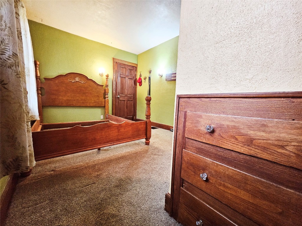 1260 Landon Road Vestal, NY 13850 - Photo 15 of 25 Gallery Image 15