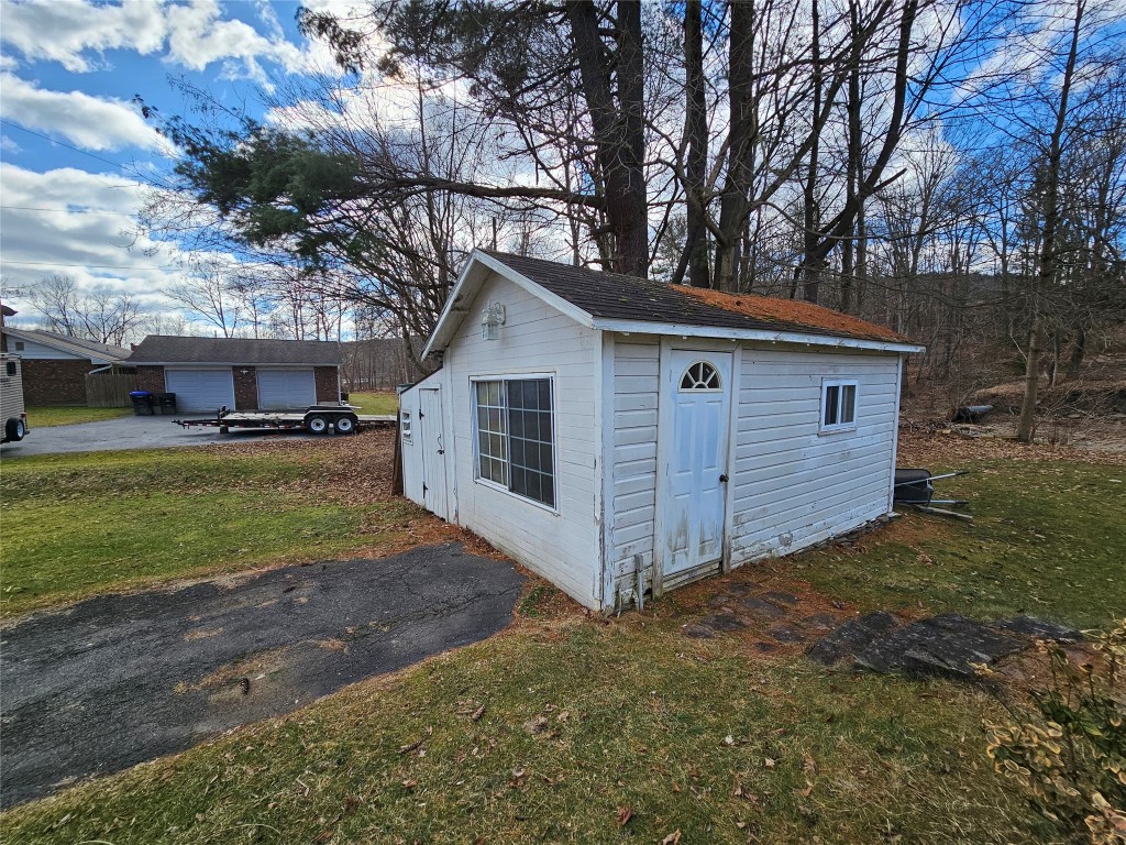 1260 Landon Road Vestal, NY 13850 - Photo 24 of 25 Gallery Image 24