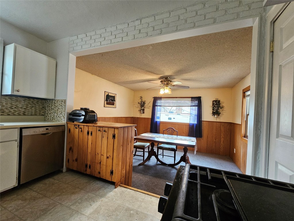 1260 Landon Road Vestal, NY 13850 - Photo 7 of 25 Gallery Image 7