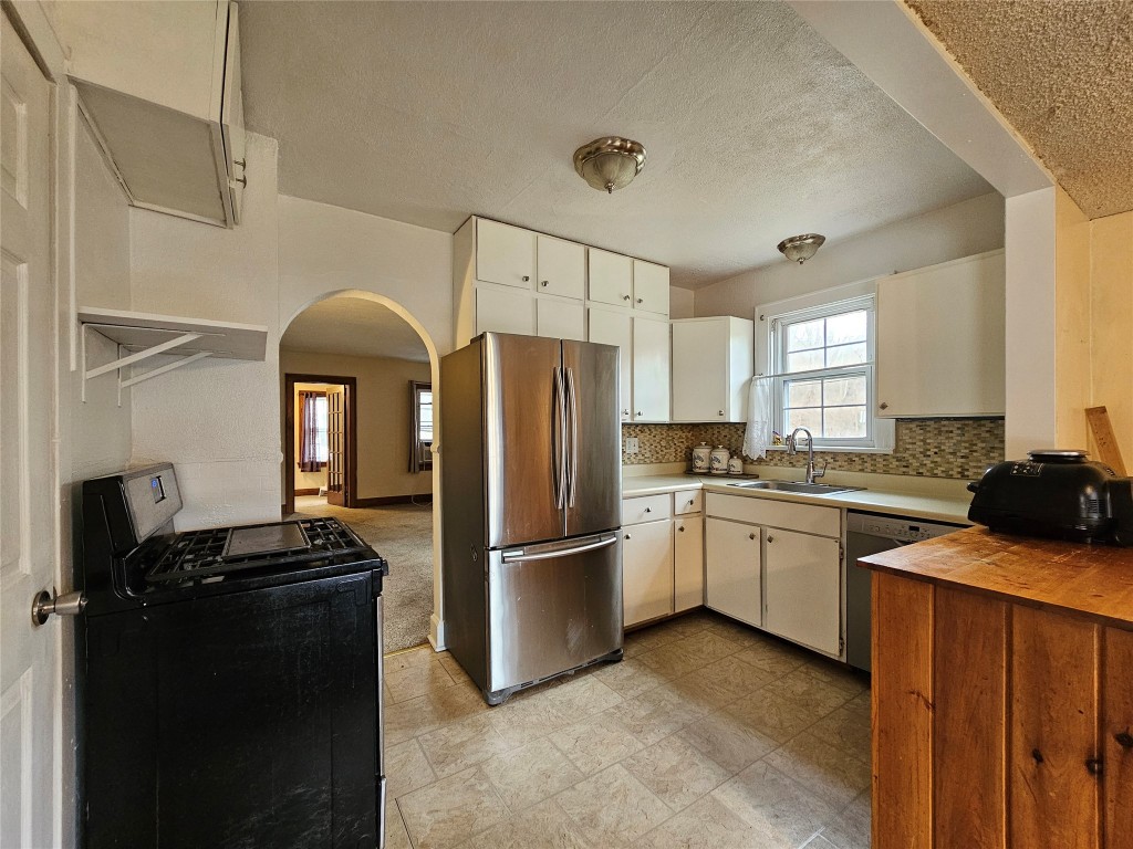 1260 Landon Road Vestal, NY 13850 - Photo 8 of 25 Gallery Image 8