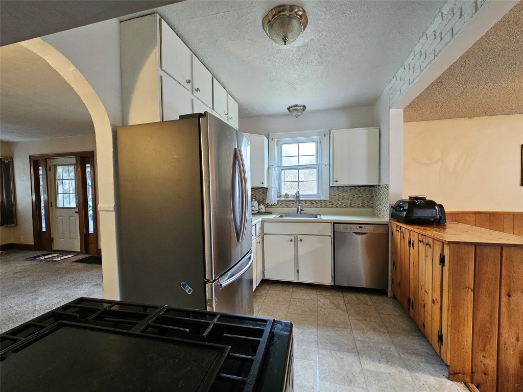 1260 Landon Road Vestal, NY 13850 - Photo 9 of 25 Gallery Image 9