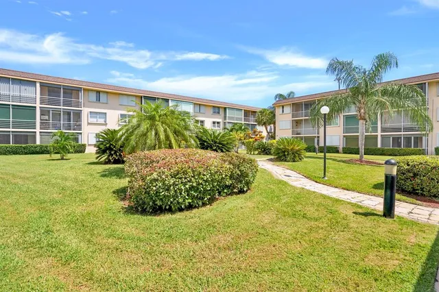$2,100 | 4500 North Federal Highway, Unit 101A, Lighthouse Point, FL 33064