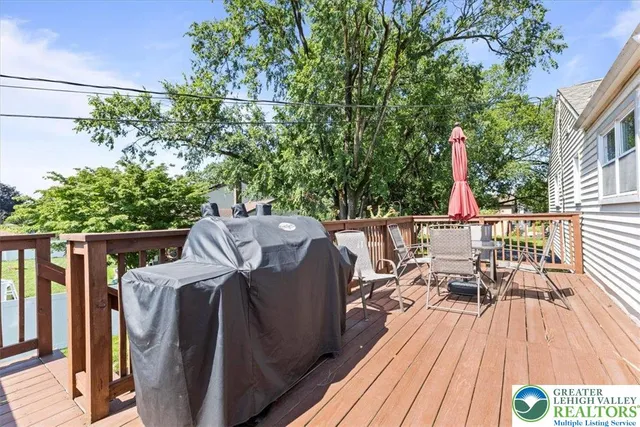 a view of deck with patio