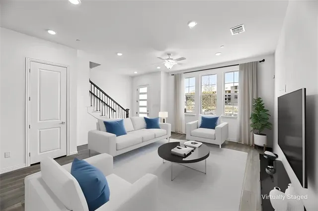 $2,800 | 7573 Laburnam Road, Dallas, TX 75228