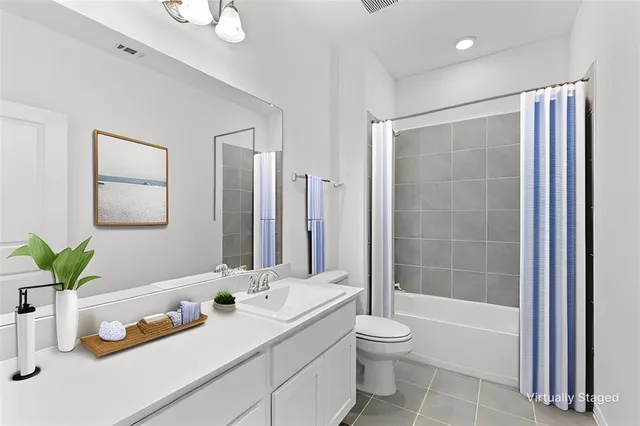 $2,800 | 7573 Laburnam Road, Dallas, TX 75228