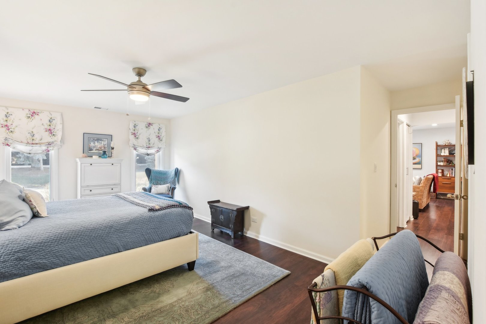 1S065 Spring Road, Unit 2C Villa Park, IL 60181 - Photo 18 of 34