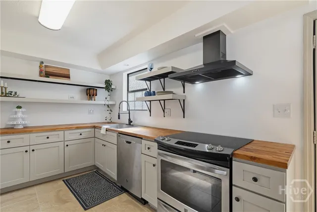 $275,000 | 25 St Johns Avenue, Savannah, GA 31404