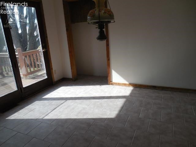 14112 Mason Road Vermilion, OH 44089 - Photo 6 of 10 Gallery Image 6
