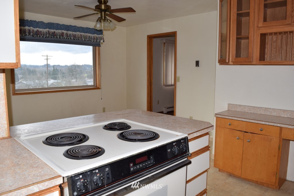 87 Southeast Spring Street Chehalis, WA 98532 - Photo 11 of 20 Gallery Image 11
