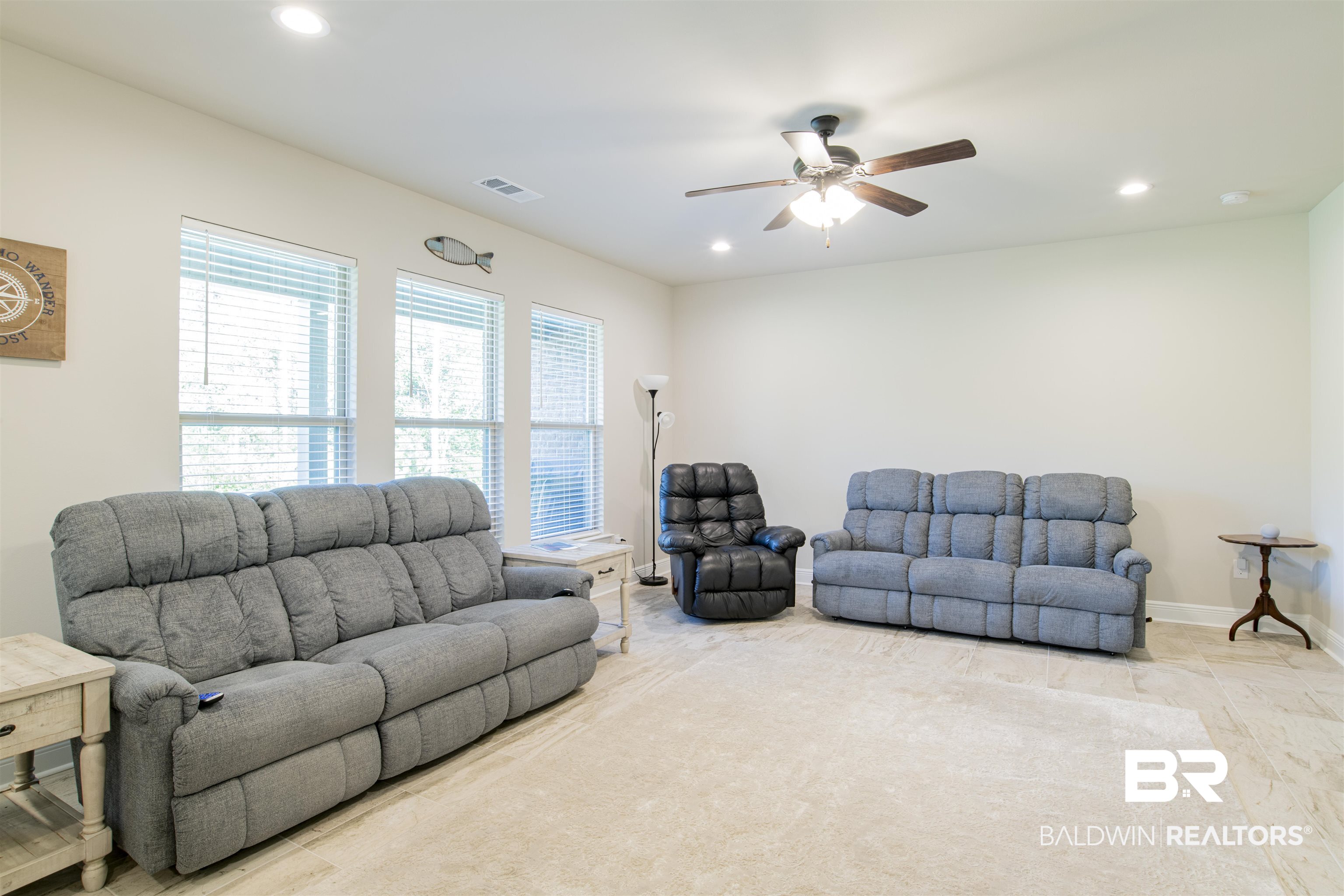 963 Gibson Court Foley, AL 36535 - Photo 5 of 20