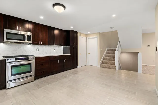 $3,200 | 93 Spyglass Hill Drive, Unit 93, Ashland, MA 01721