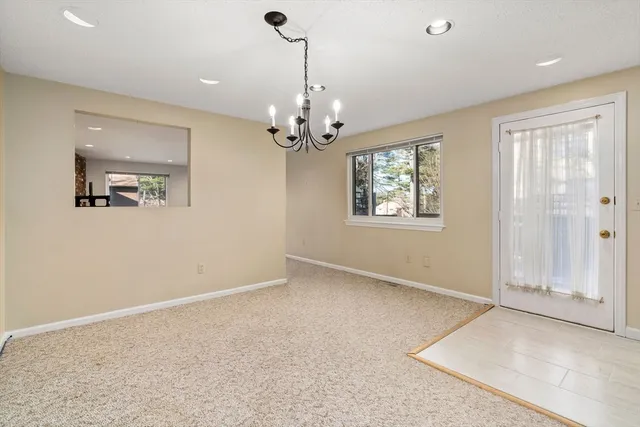 $3,200 | 93 Spyglass Hill Drive, Unit 93, Ashland, MA 01721