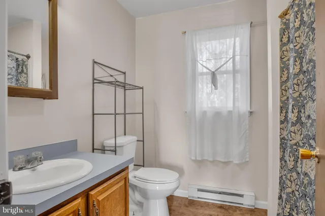 $199,900 | 224 Faith Circle, Carlisle, PA 17013