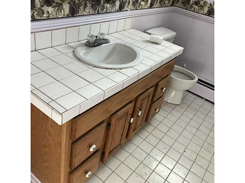 49 Boiling Spring Avenue Westerly, RI 02891 - Photo 8 of 9 Bathroom.