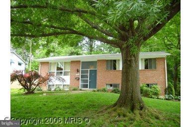 8517 Durham Court Springfield, VA 22151 - Photo 1 of 16 Exterior (Main)