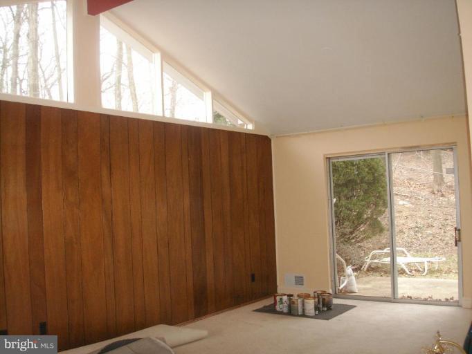 8517 Durham Court Springfield, VA 22151 - Photo 4 of 16 Dining Area