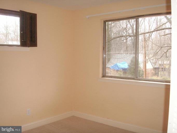8517 Durham Court Springfield, VA 22151 - Photo 9 of 16 Bedroom #2
