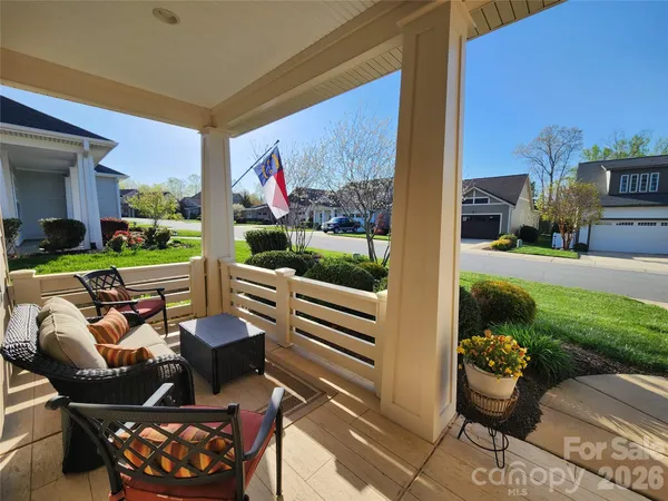 $594,594 | 439 Granite Lake Court, Denver, NC 28037