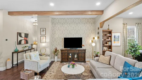 $594,594 | 439 Granite Lake Court, Denver, NC 28037