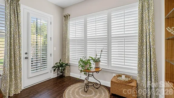 $594,594 | 439 Granite Lake Court, Denver, NC 28037