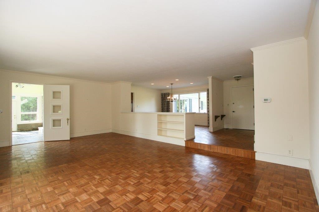504 Carter Road Goshen, IN 46526 - Photo 8 of 36 Gallery Image 8