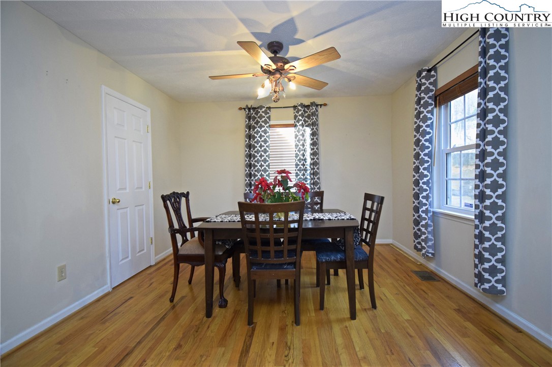 136 Deer Ridge Lane, Unit 1 Blowing Rock, NC 28605 - Photo 13 of 39