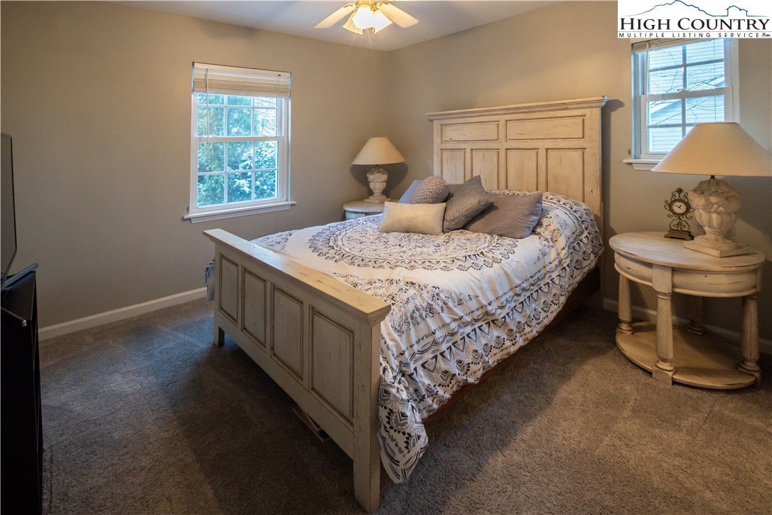 136 Deer Ridge Lane, Unit 1 Blowing Rock, NC 28605 - Photo 27 of 39