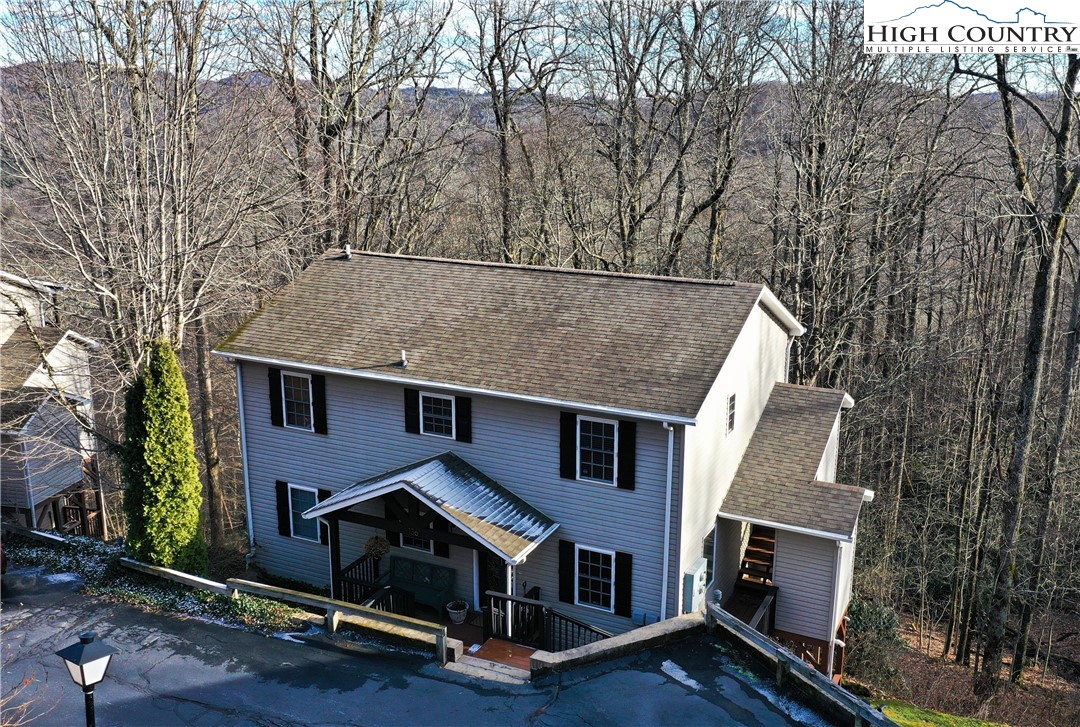 136 Deer Ridge Lane, Unit 1 Blowing Rock, NC 28605 - Photo 36 of 39