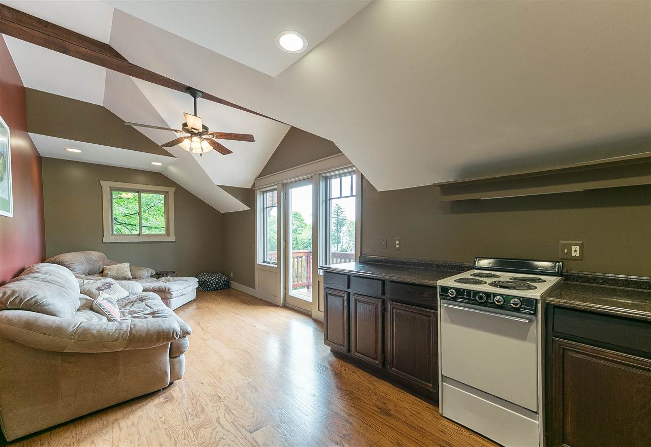 10591 Bluff Road Traverse City, MI 49686 - Photo 34 of 44 1845208-47.JPG