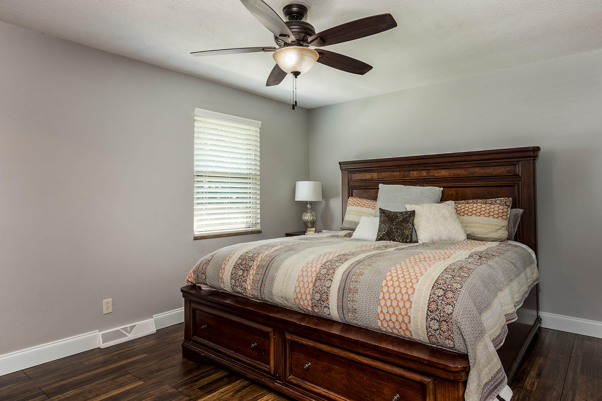 7709 Widdecomb Road Powell, TN 37849 - Photo 9 of 20 7709_Widdecomb_109