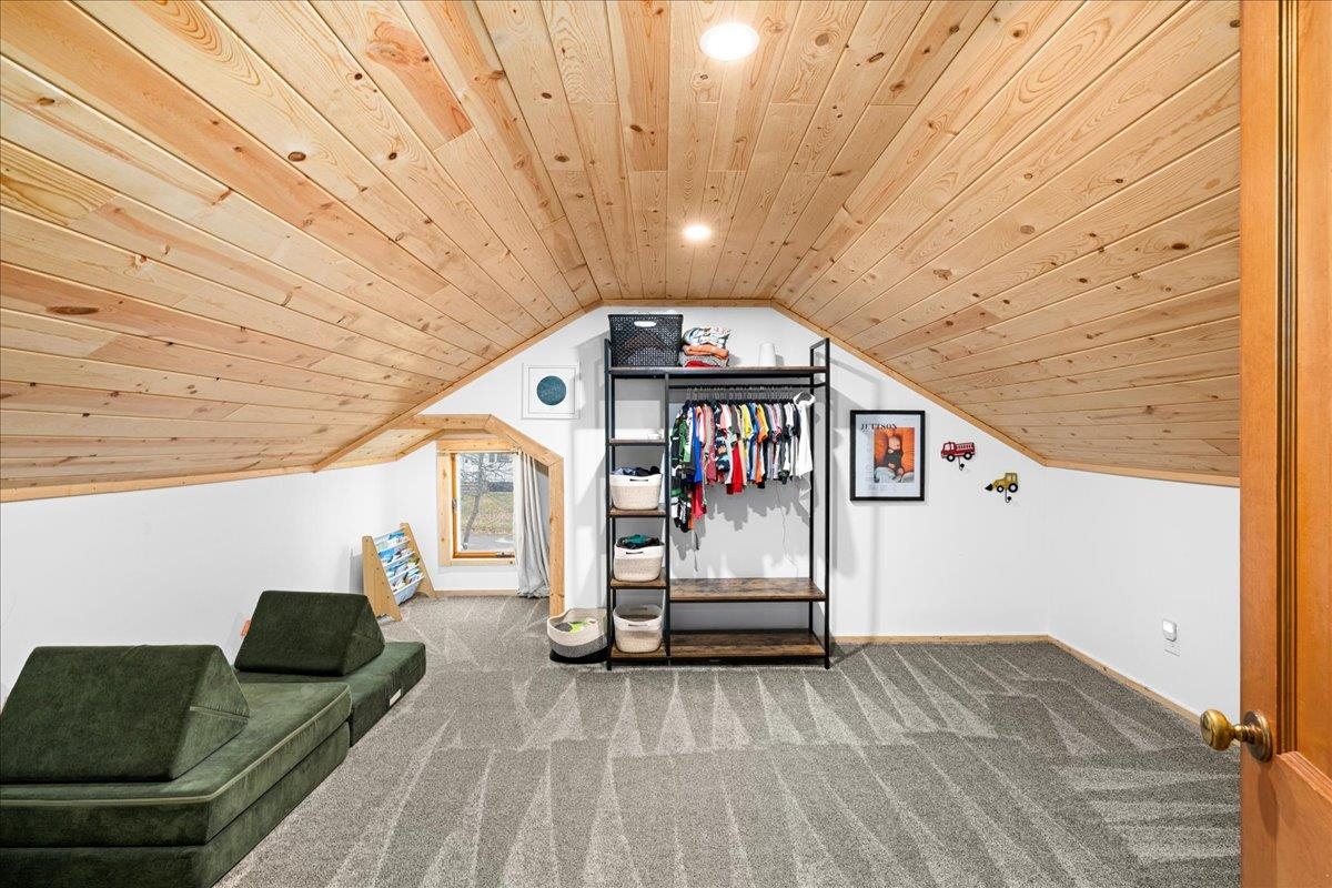 428 12th Avenue Two Harbors, MN 55616 - Photo 14 of 28