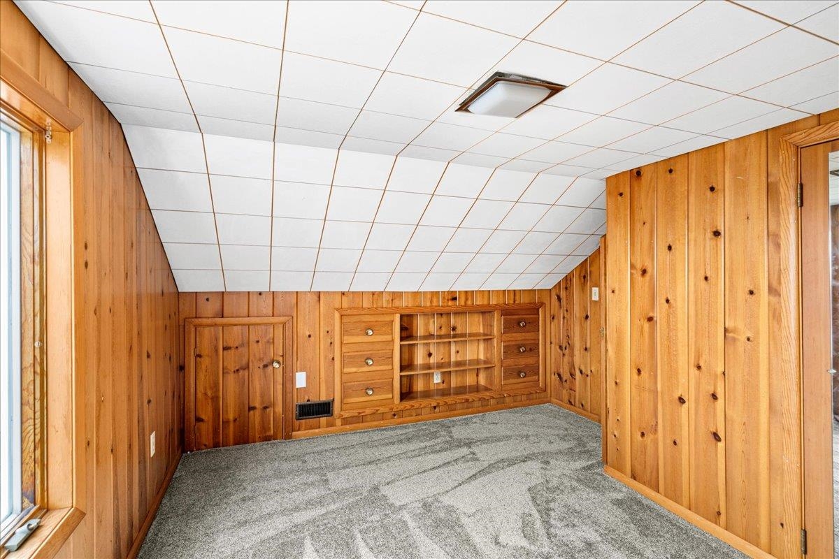 428 12th Avenue Two Harbors, MN 55616 - Photo 17 of 28