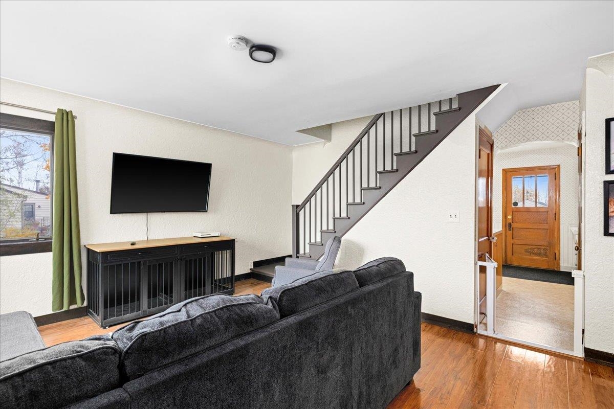 428 12th Avenue Two Harbors, MN 55616 - Photo 2 of 28