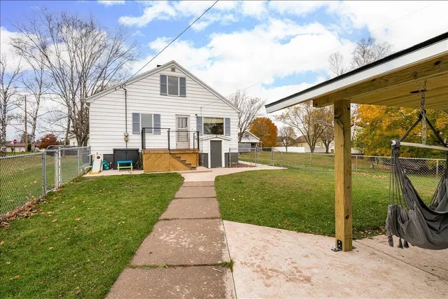 $269,900 | 428 12th Avenue, Two Harbors, MN 55616