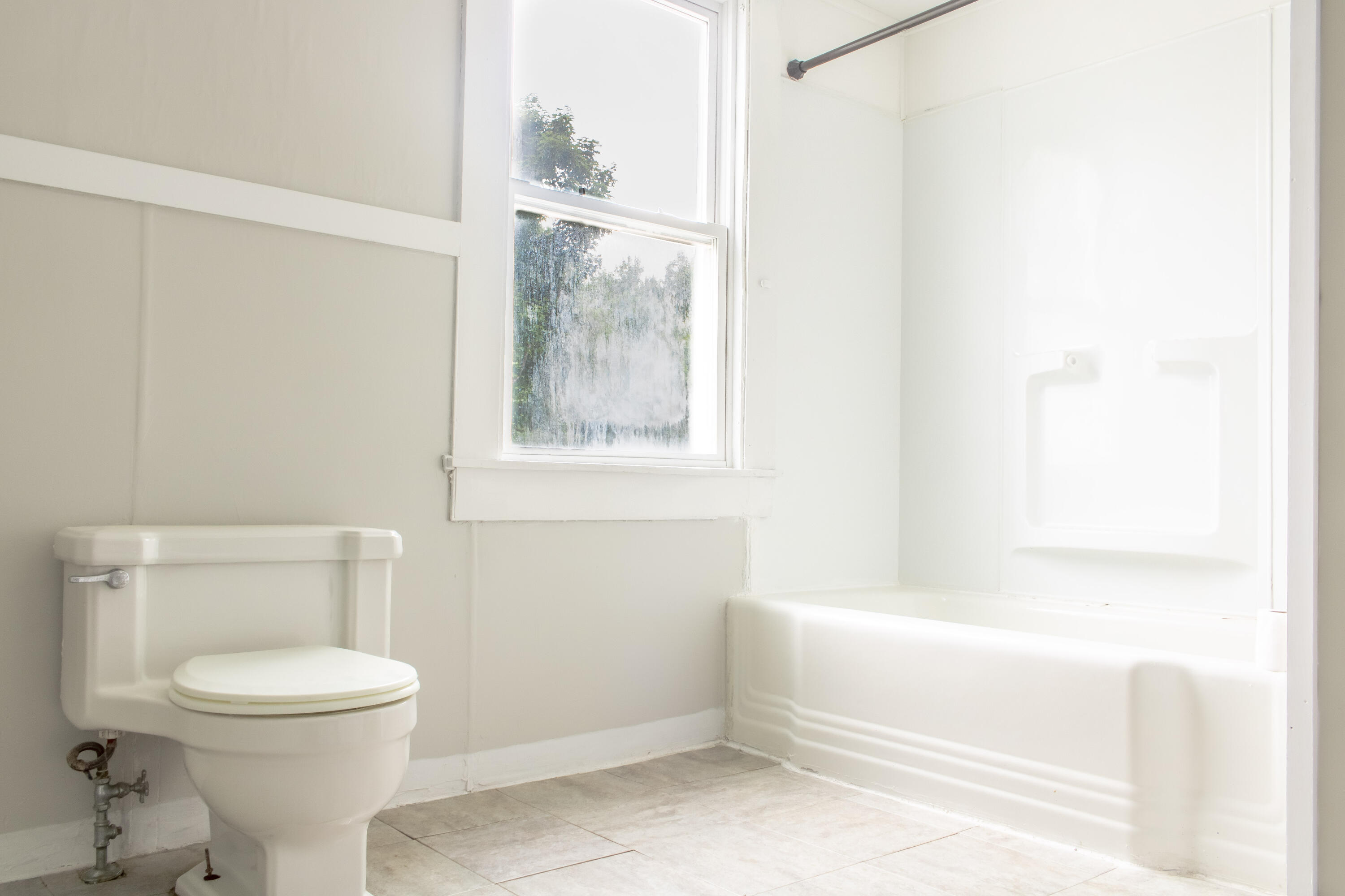 363 Shore Road Ellsworth, ME 04605 - Photo 27 of 33 Unit 2 - Bathroom