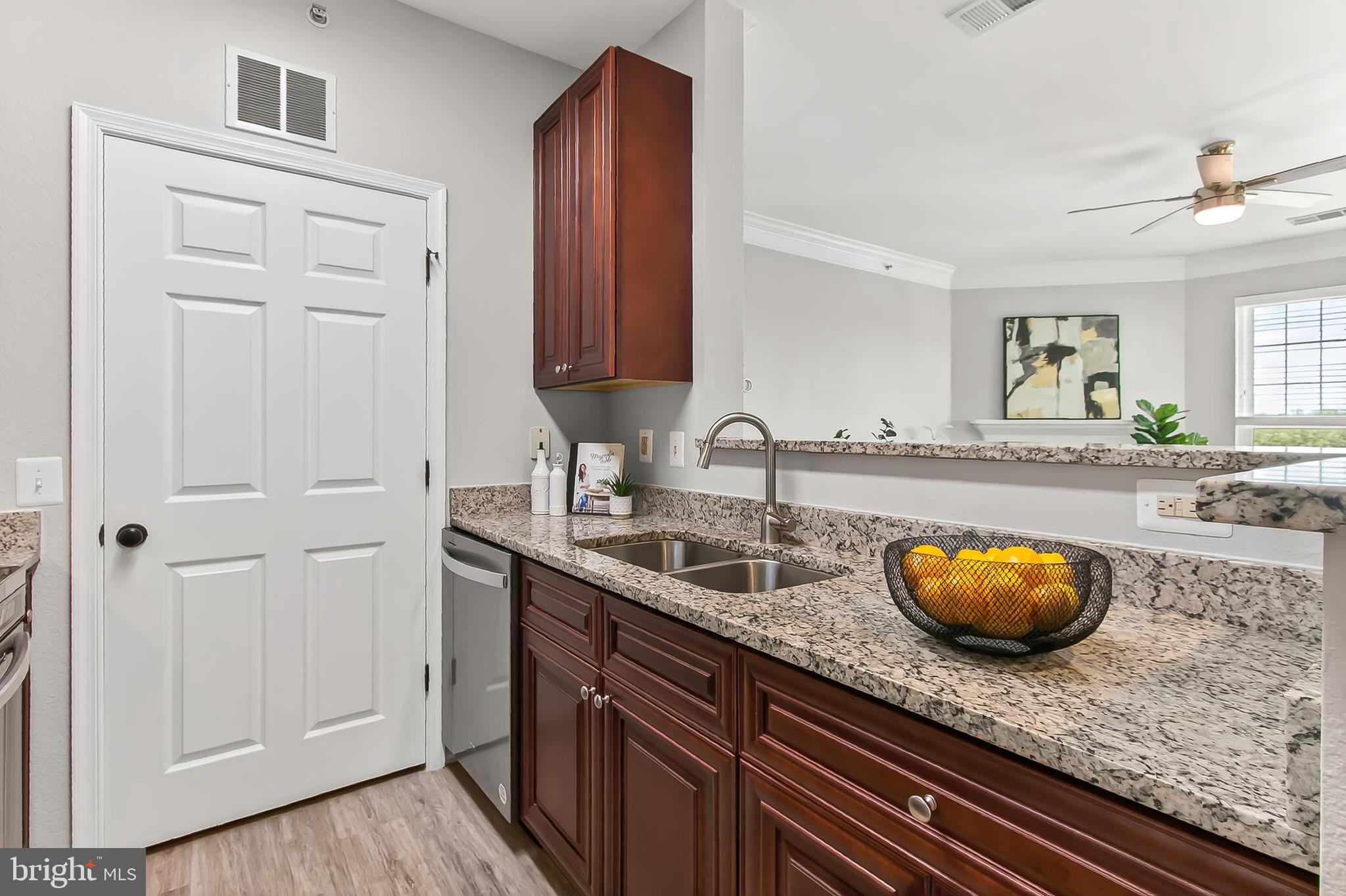 1521 Spring Gate Dr., Unit 10413 McLean, VA 22102 - Photo 15 of 34