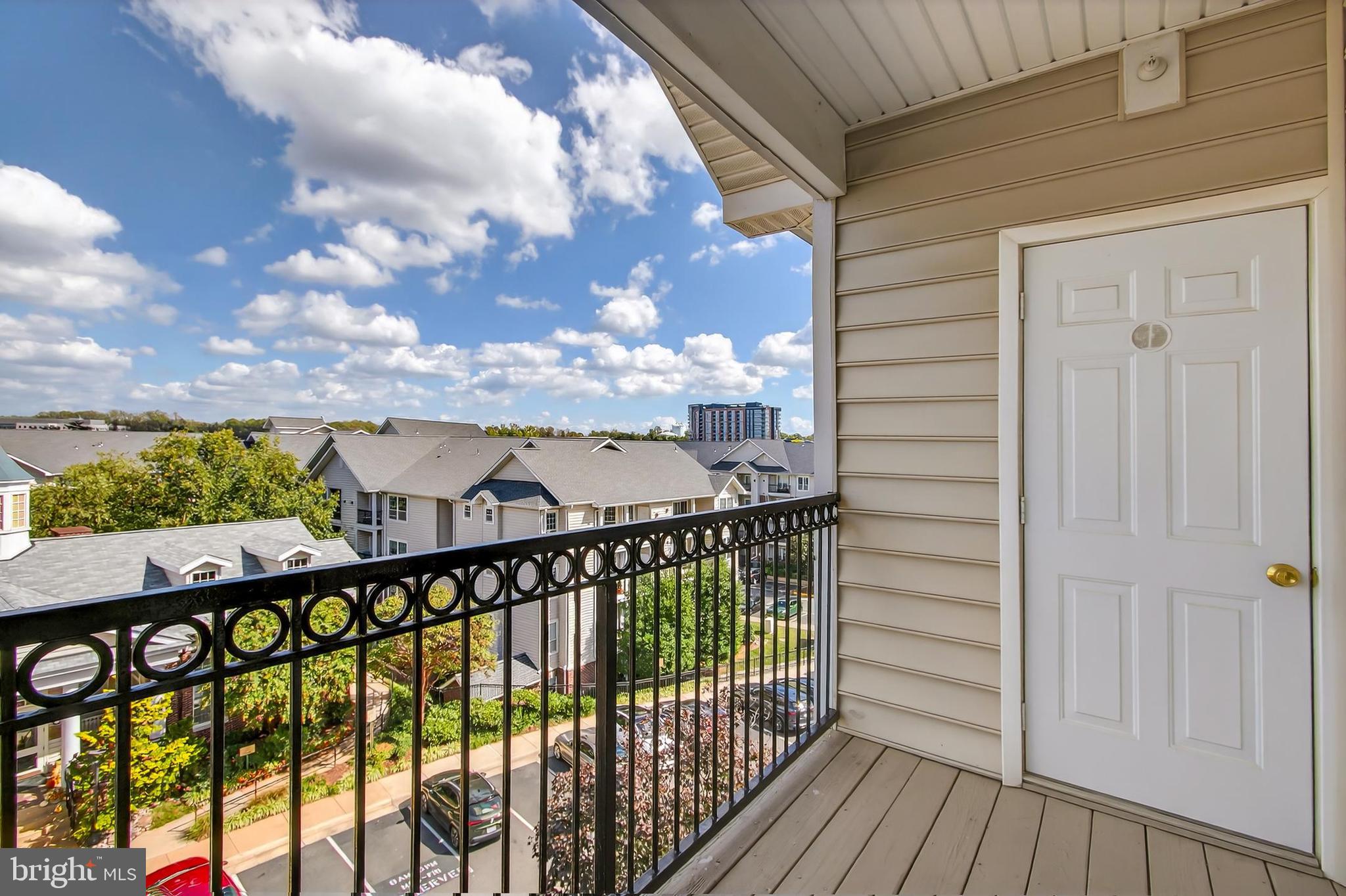 1521 Spring Gate Dr., Unit 10413 McLean, VA 22102 - Photo 25 of 34