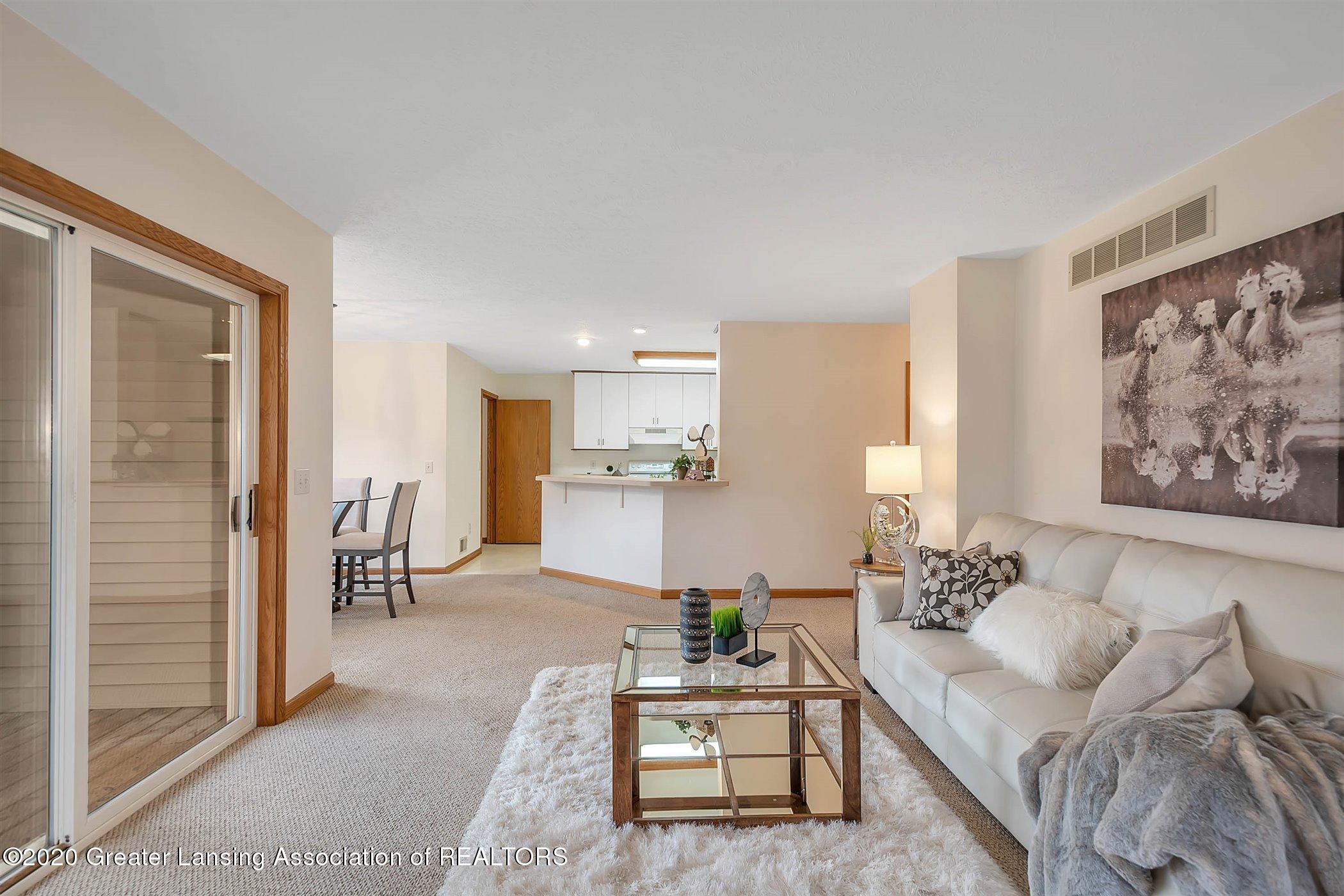 580 Gulick Road Haslett, MI 48840 - Photo 12 of 47 Great Room2