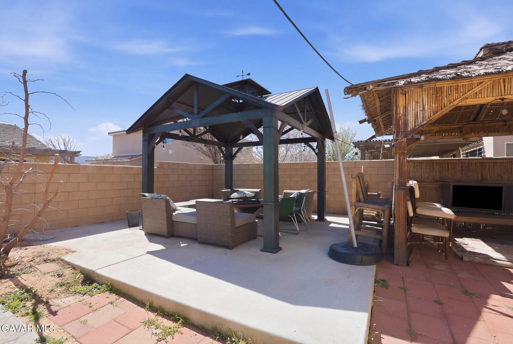 8816 Avoca Court Lancaster, CA 93536 - Photo 24 of 33 _DSC9231_reedit_6f12cbff-ea6e-4100-ad8d-