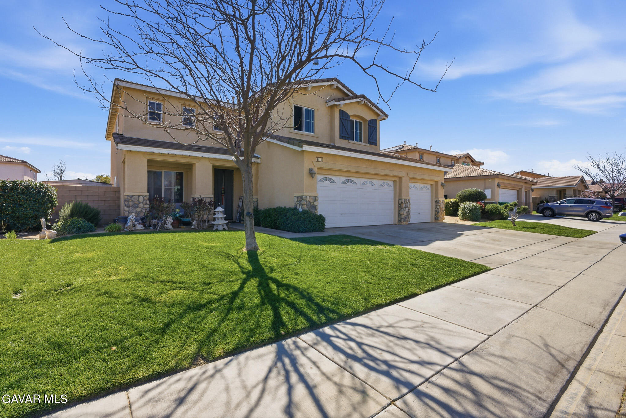 8816 Avoca Court Lancaster, CA 93536 - Photo 6 of 33 _DSC9159