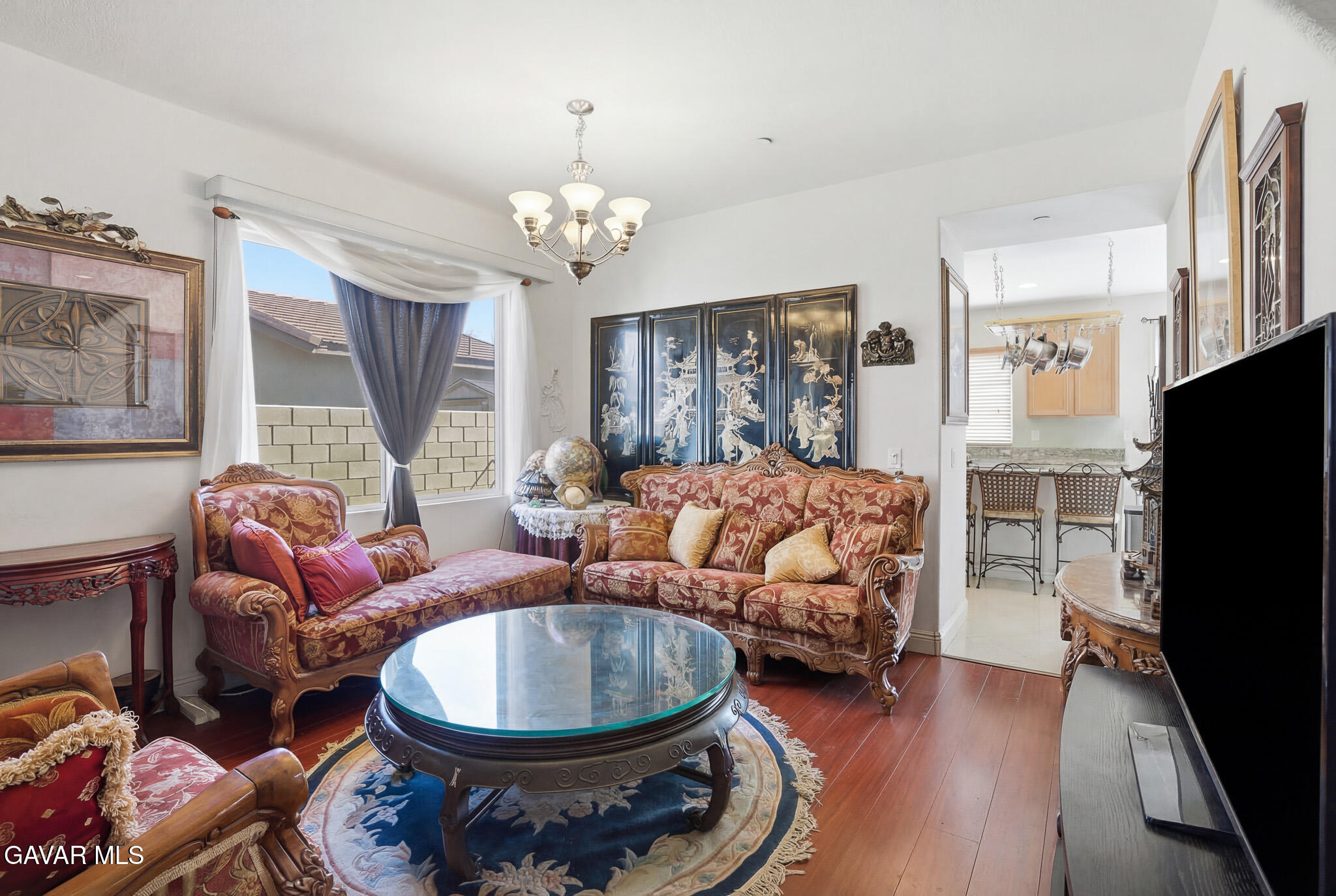 8816 Avoca Court Lancaster, CA 93536 - Photo 10 of 33 _DSC9184_reedit_235f31b2-bec6-4f46-a18f-