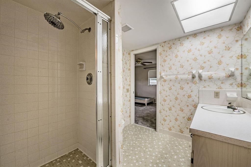 20 Shell Circle Palm Harbor, FL 34684 - Photo 23 of 34 Gallery Image 23