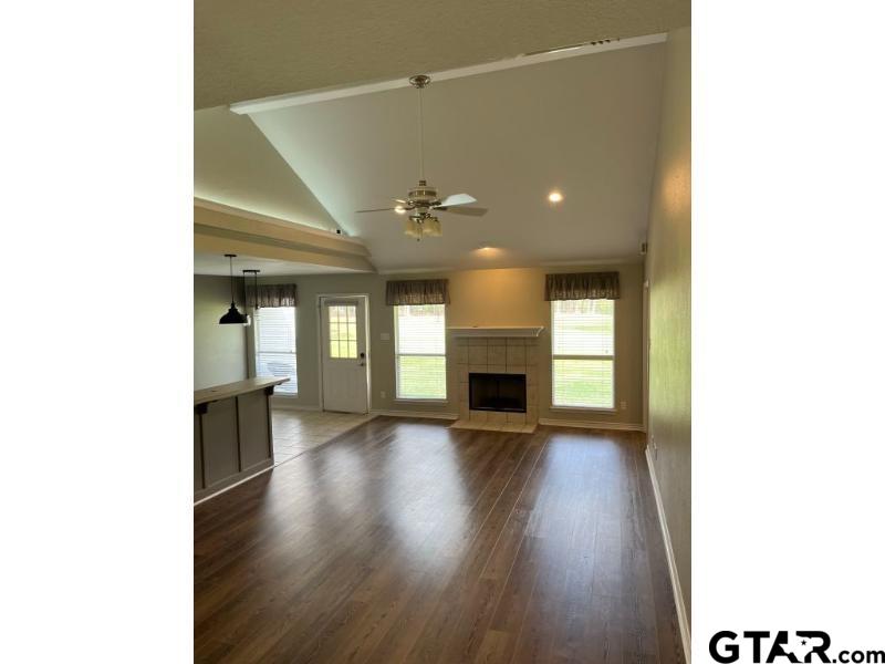 198 Pine Tree, Unit B Holly Lake Ranch, TX 75765 - Photo 8 of 33