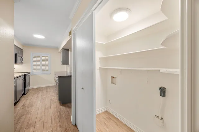 $348,000 | 12632 Huntingwick Drive, Unit 140, Houston, TX 77024