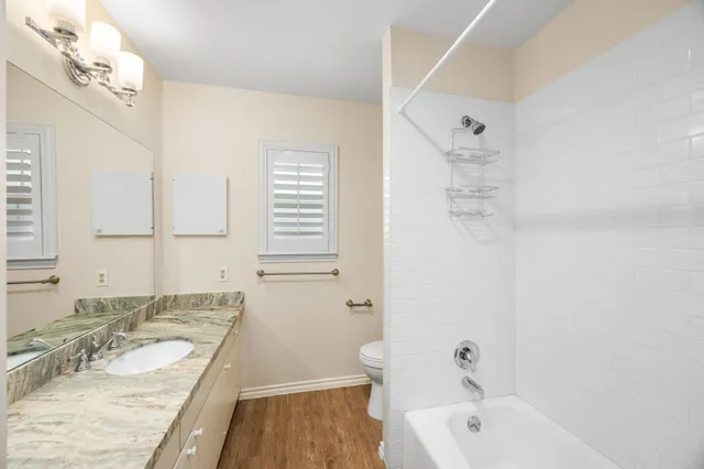 $348,000 | 12632 Huntingwick Drive, Unit 140, Houston, TX 77024