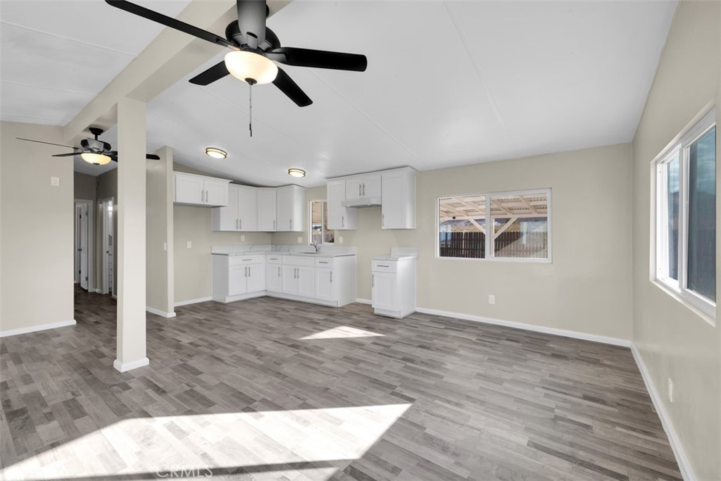 55757 Linn Road Landers, CA 92285 - Photo 7 of 41 Main House Open-Concept Living & Kitchen