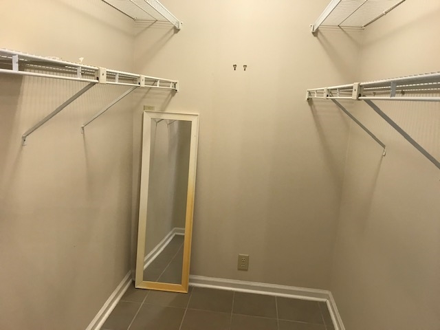 2404 East Boston Road, Unit 11 Bloomington, IN 47401 - Photo 16 of 33