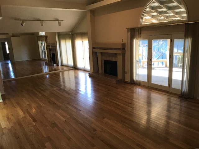 2404 East Boston Road, Unit 11 Bloomington, IN 47401 - Photo 3 of 33